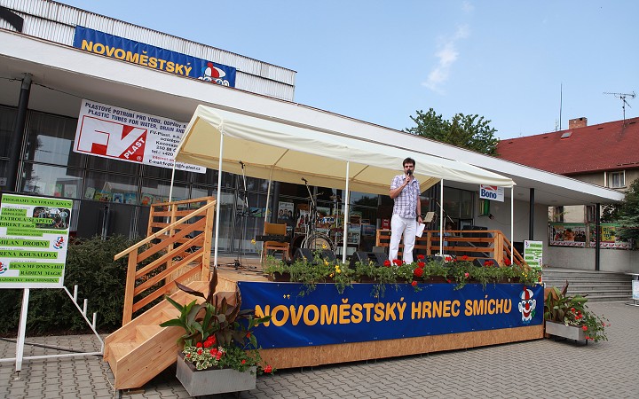 img00004.jpg
