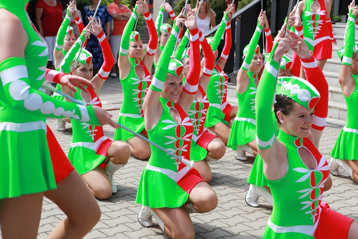 img00009.jpg