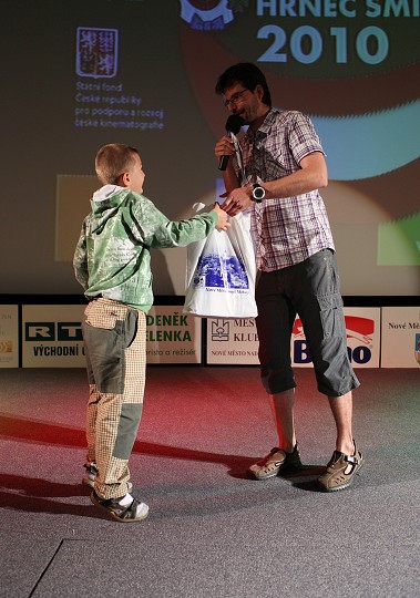 img00018.jpg