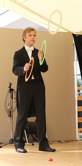 img00002.jpg
