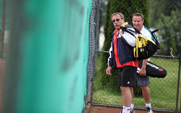 img00027.jpg